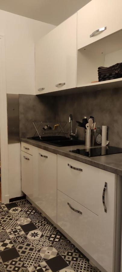 Le Barbatre Appartement Reims Buitenkant foto