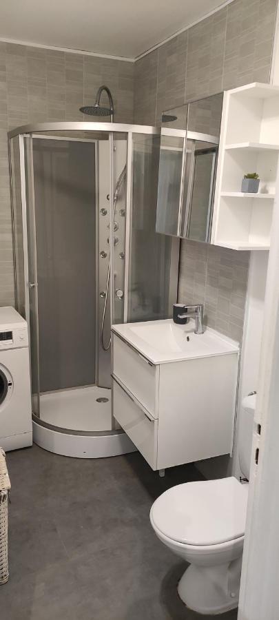 Le Barbatre Appartement Reims Buitenkant foto