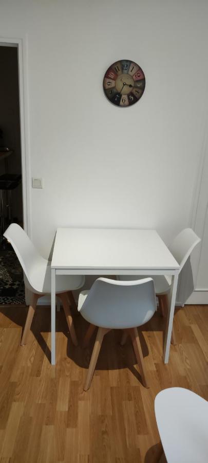 Le Barbatre Appartement Reims Buitenkant foto